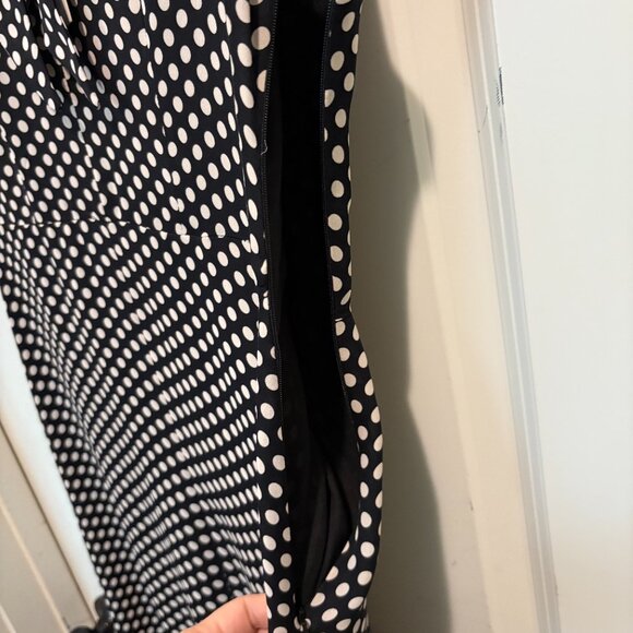 Milly "Gabby" 100% Silk Polka Dot Midi Dress w/ Tie Neck + Cap Sleeves, Size 4 - Picture 9 of 10